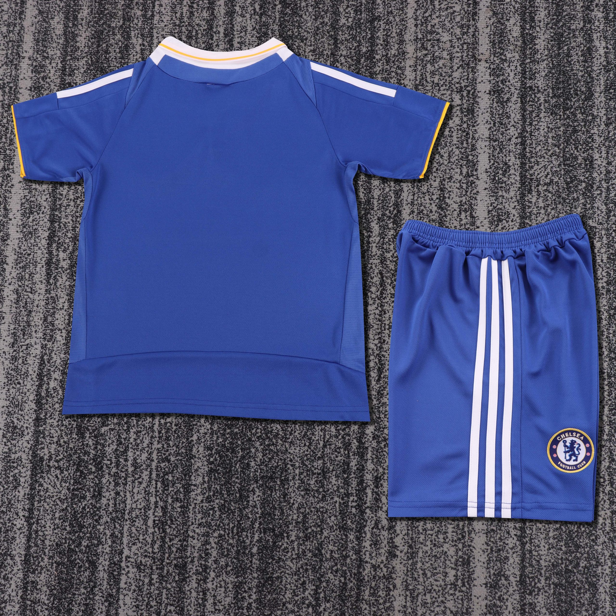 Chelsea 2007/08 Champions League Home Kids Kit - Image 2