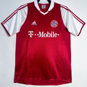 Bayern Munich 2003/04 Home Retro Jersey (Fan Version)