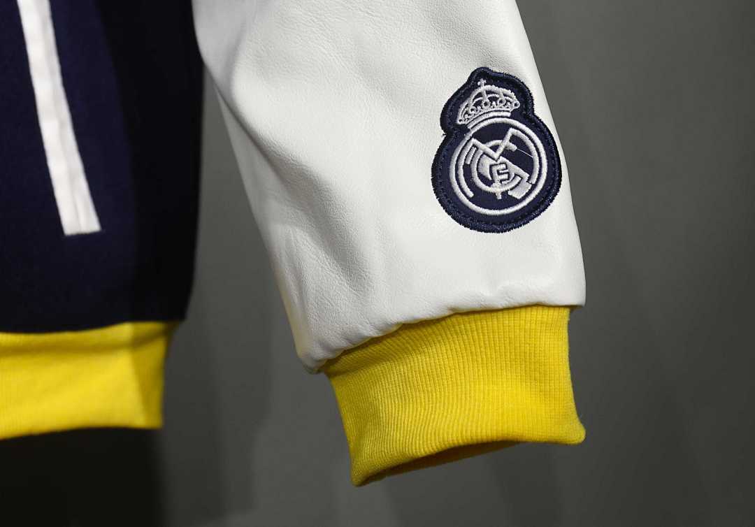 2026/27 Real Madrid Casual Windbreaker - Image 3