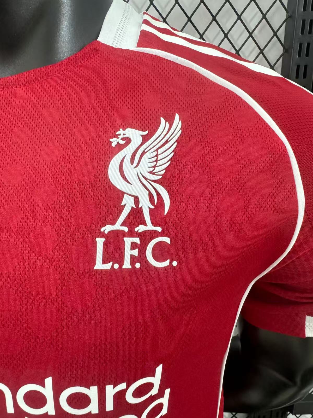Liverpool 2025/26 Home Jersey (Player Version) - Image 3