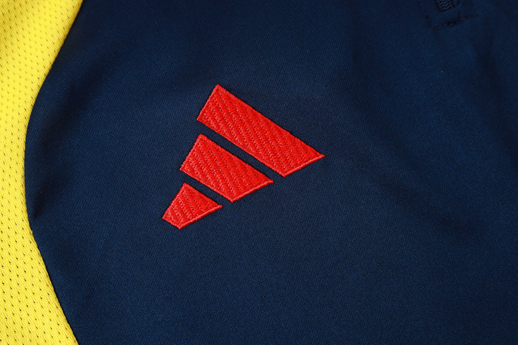 Colombia 2026 Training Set (Long Sleeve) - Image 4