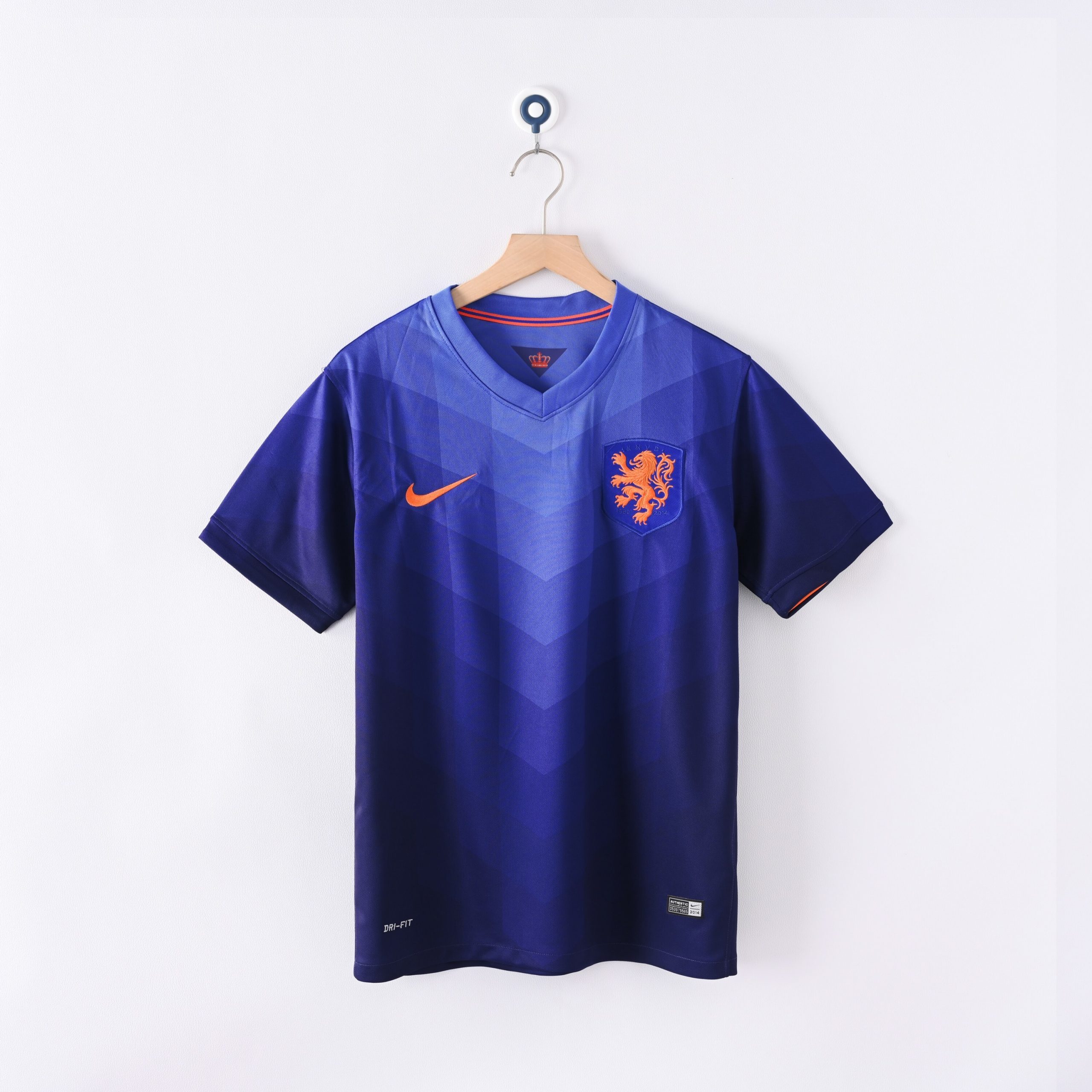 Netherlands 2014 World Cup Away Retro Jersey (Fan Version)