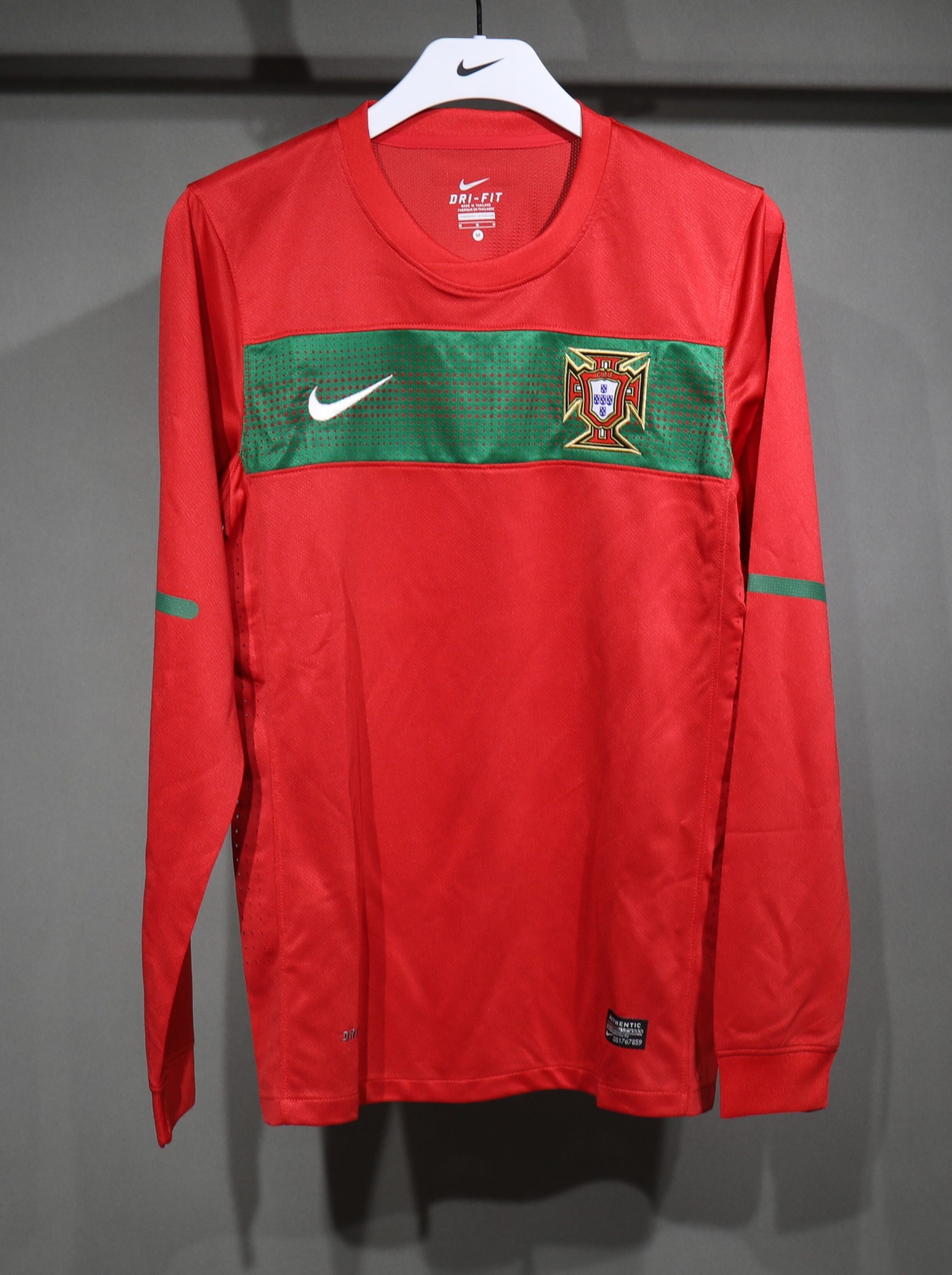 Portugal 2010 World Cup Home Retro Jersey (Player Version, Long Sleeve)