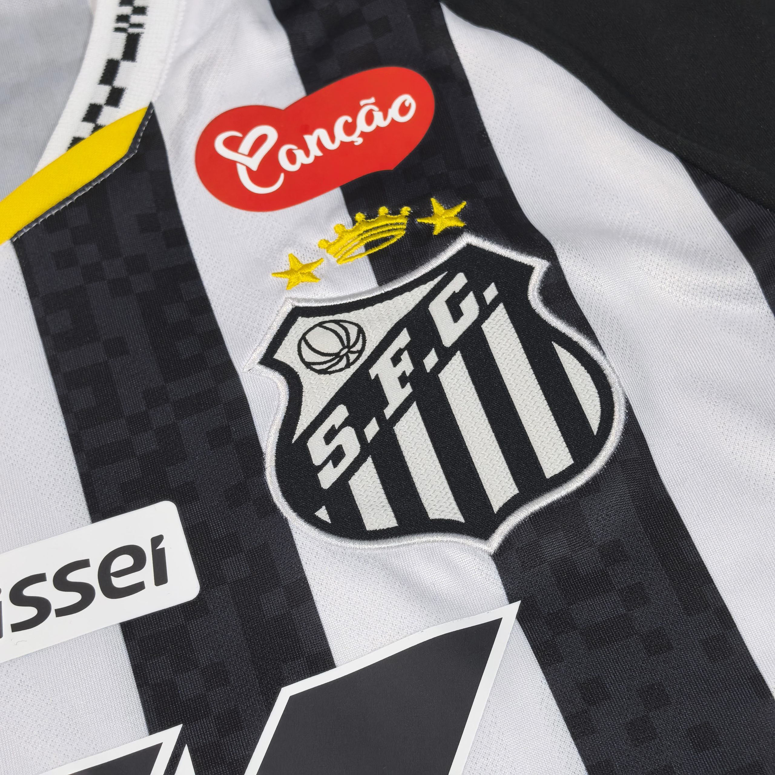 2025/26 Santos FC Away Jersey with All Sponsors - Image 2