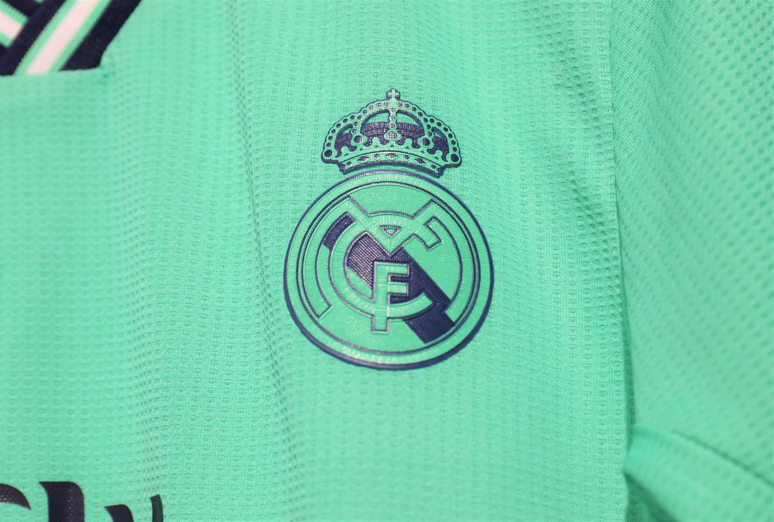 Real Madrid 2019/20 Third Retro Jersey (Player Version) - Image 4