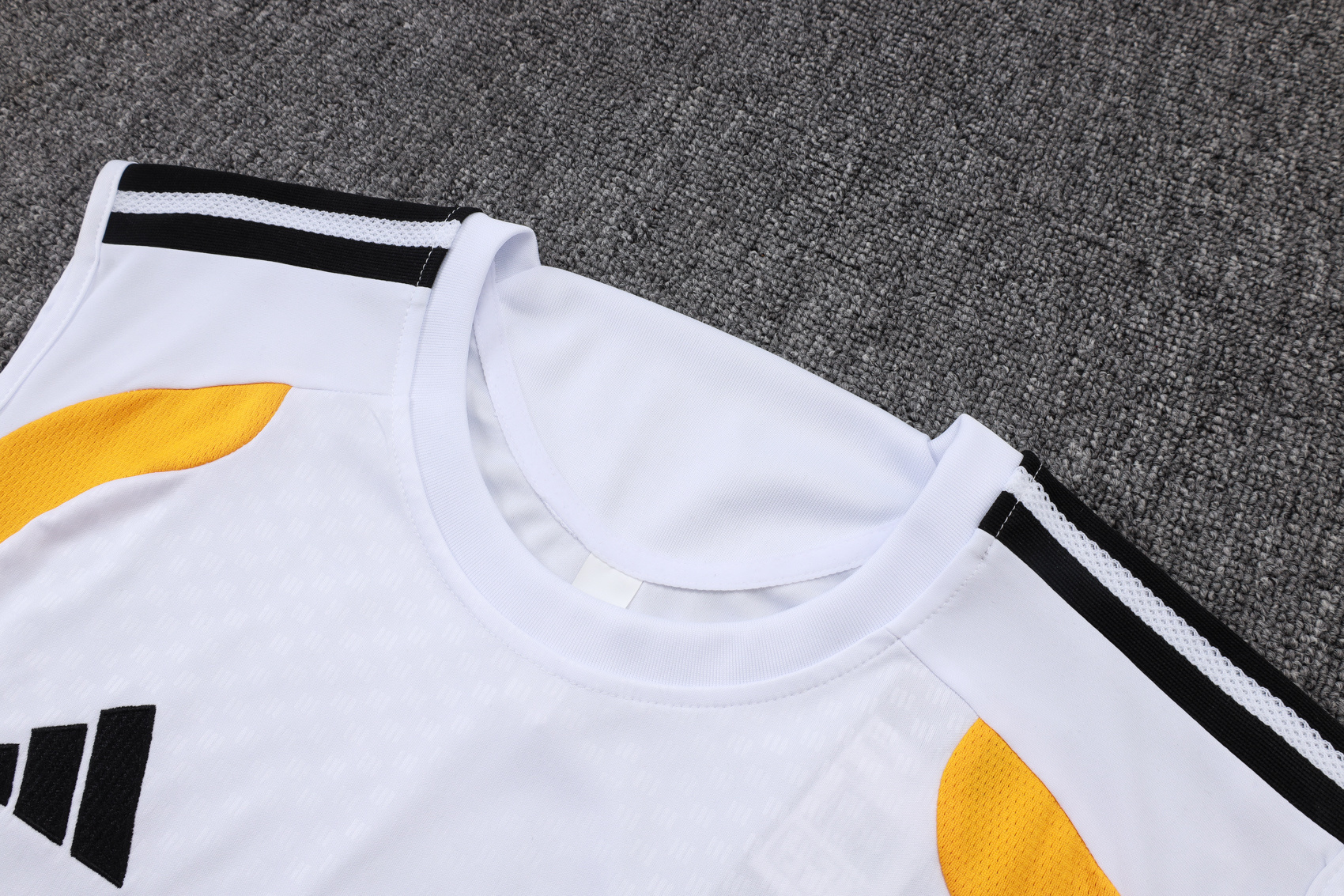 2026 Germany Vest Suit - Image 4