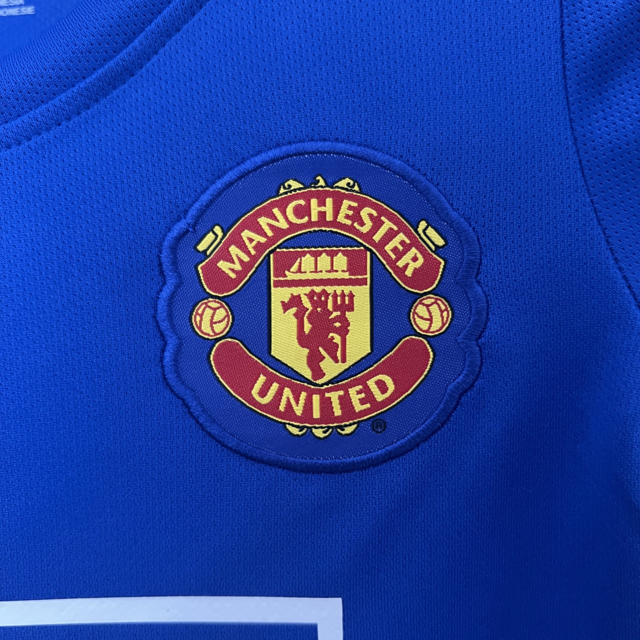 2008/09 Manchester United Second Away Retro Jersey Kids Kit - Image 3
