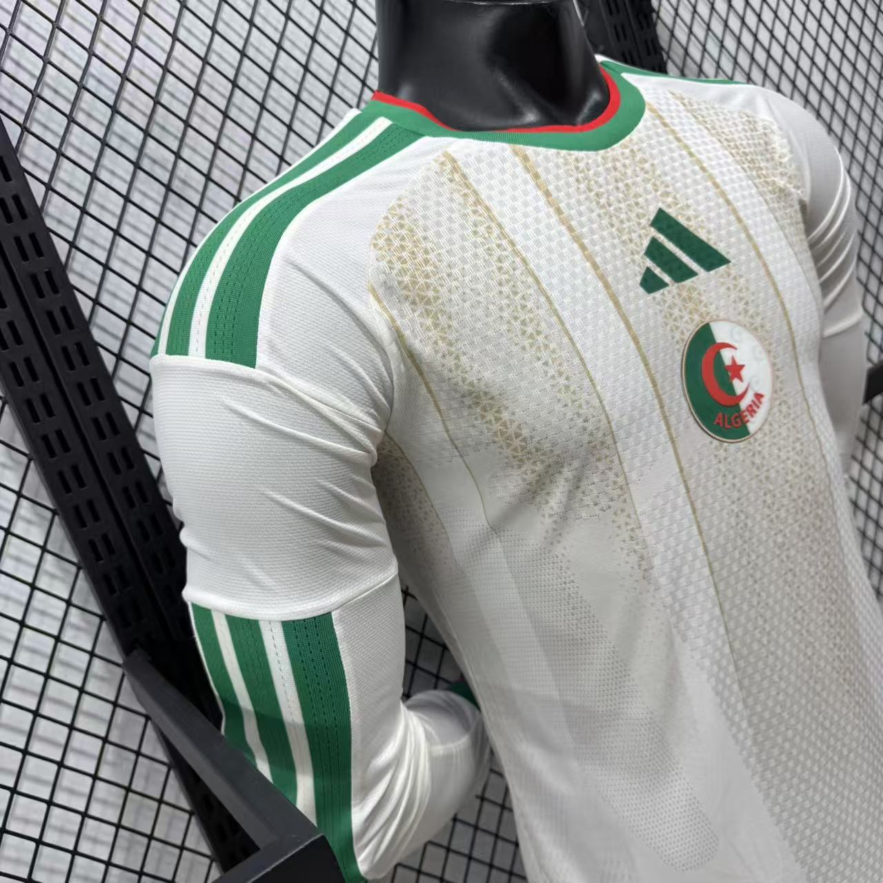 Algeria 2026 World Cup Home Jersey (Player Version, Long Sleeve) - Image 5