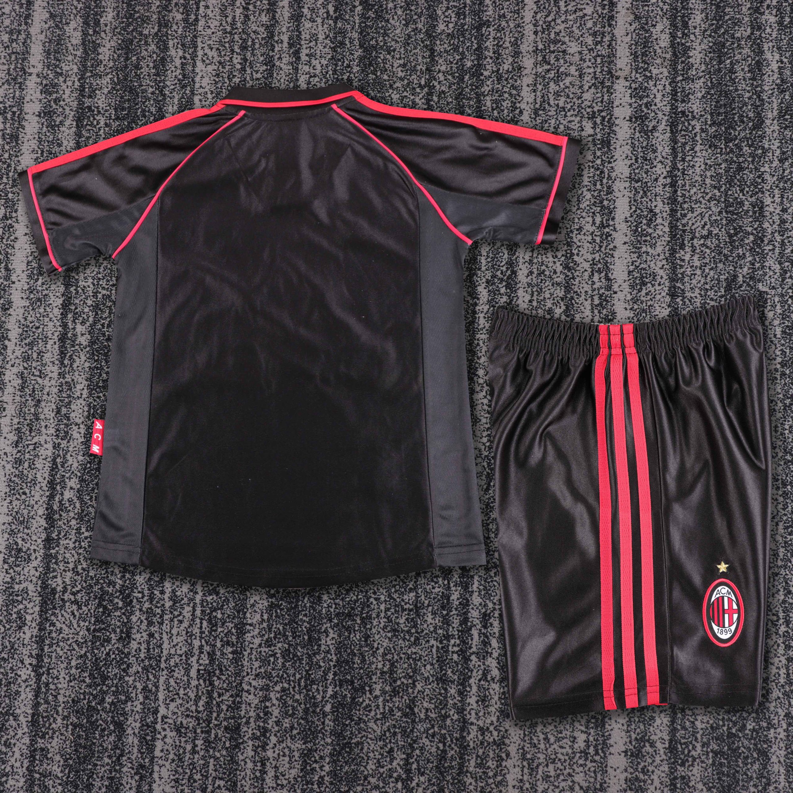 1998/99 AC Milan Second Away Retro Kids Kit - Image 2