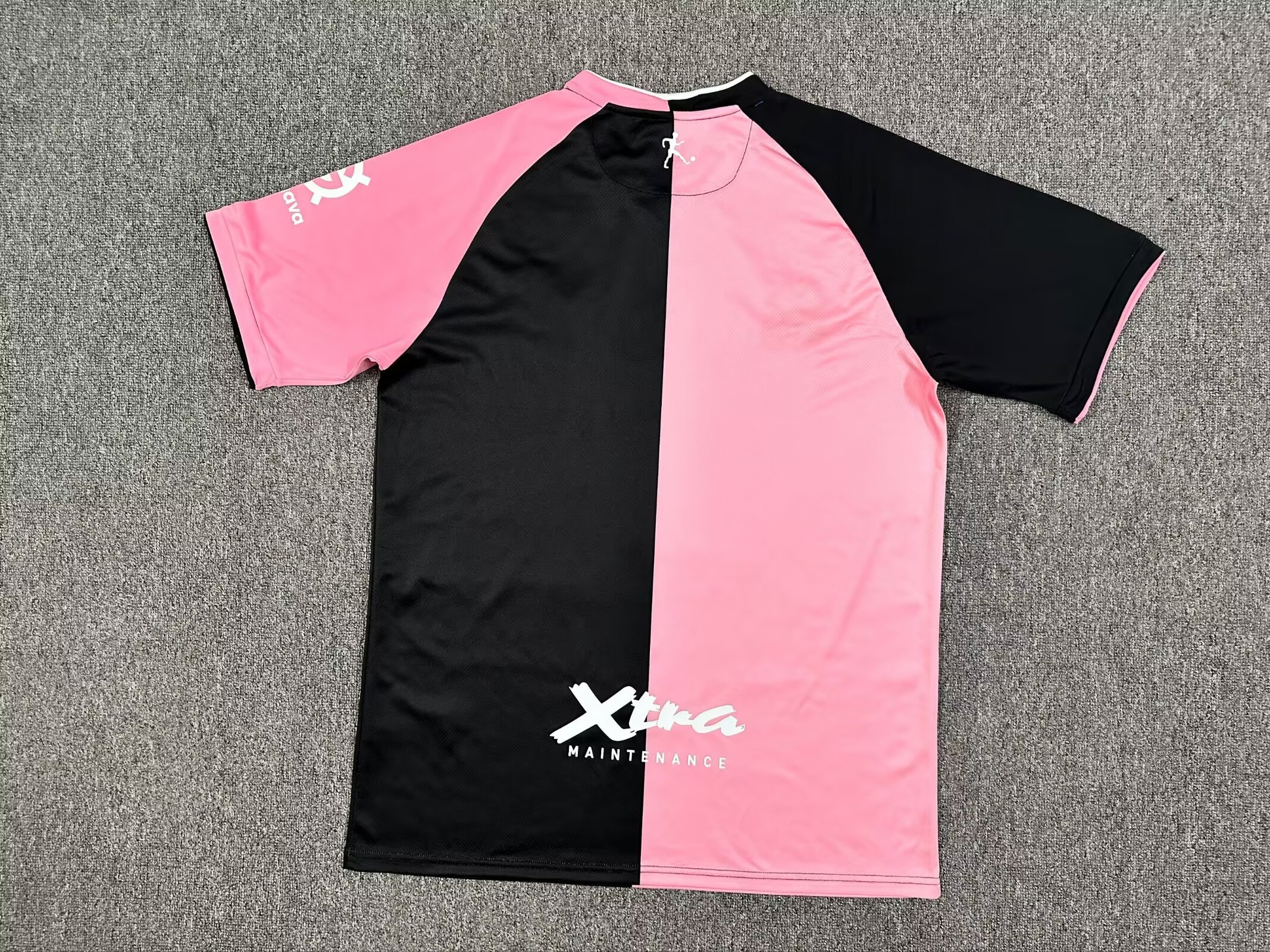 Queens Park Rangers 2025/26 Away Jersey (Fan Version) - Image 2