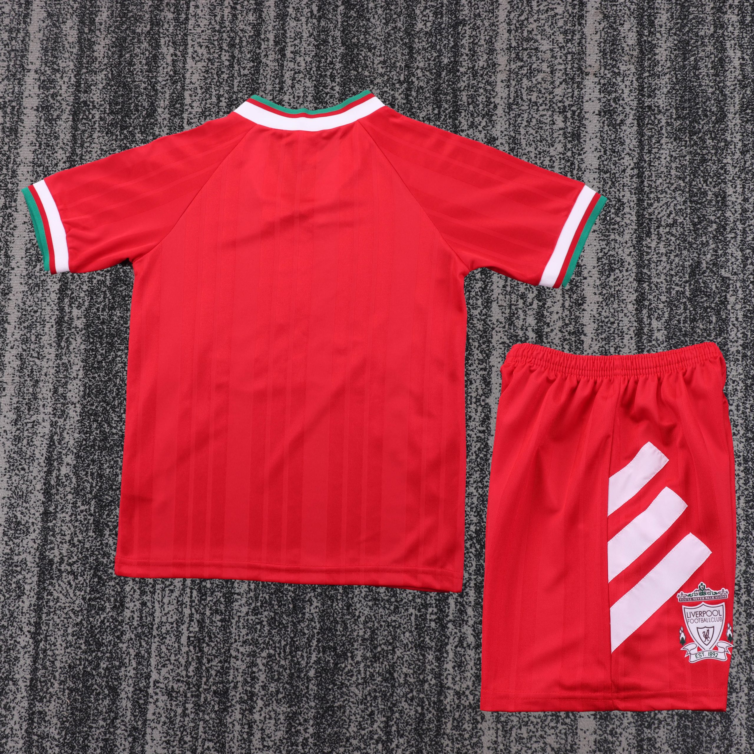 Liverpool 1993/95 Home Kids Kit - Image 2