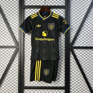 Manchester United 2025/26 Third Kids Kit