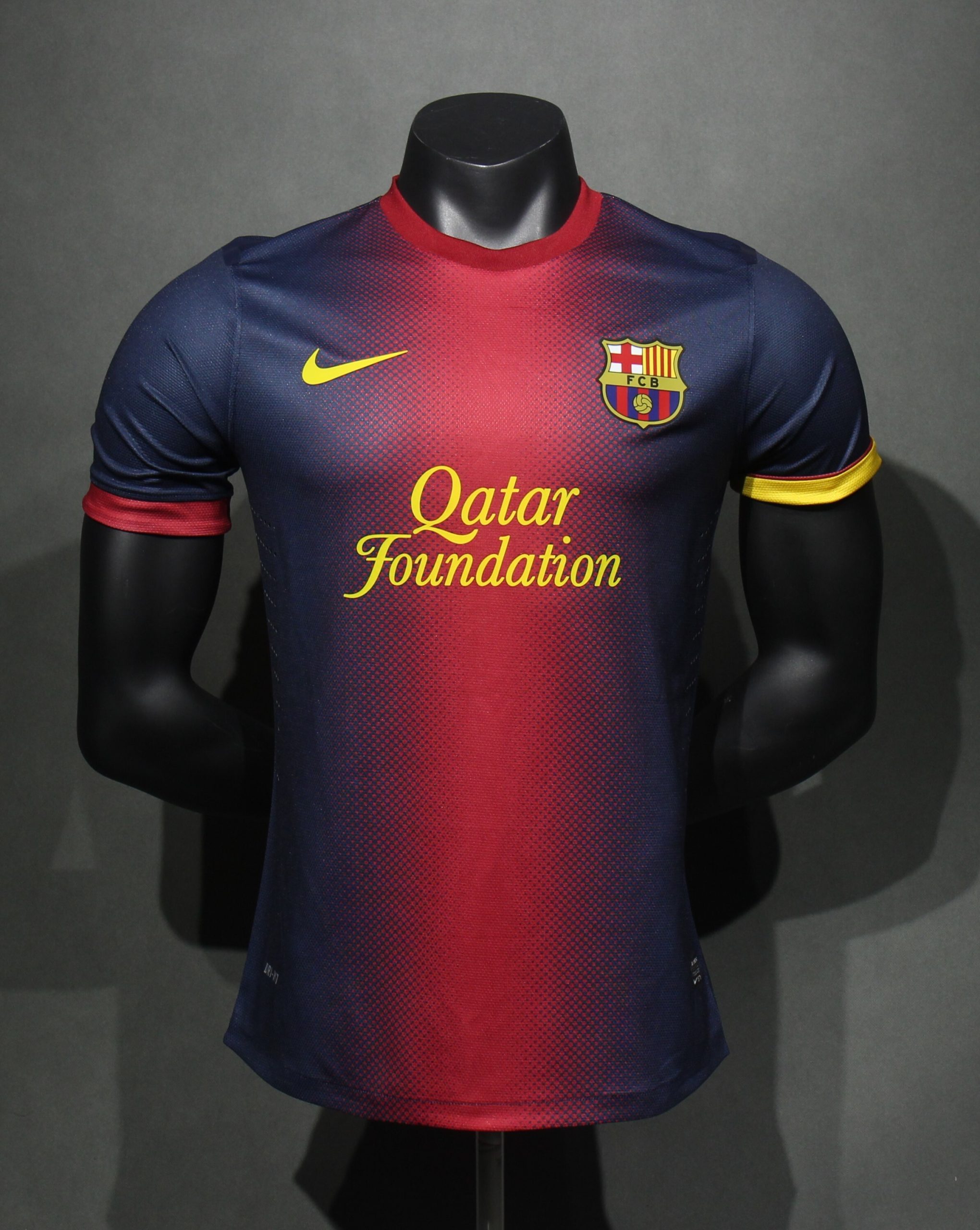 Barcelona 2012/13 Home Retro Jersey (Player Version)