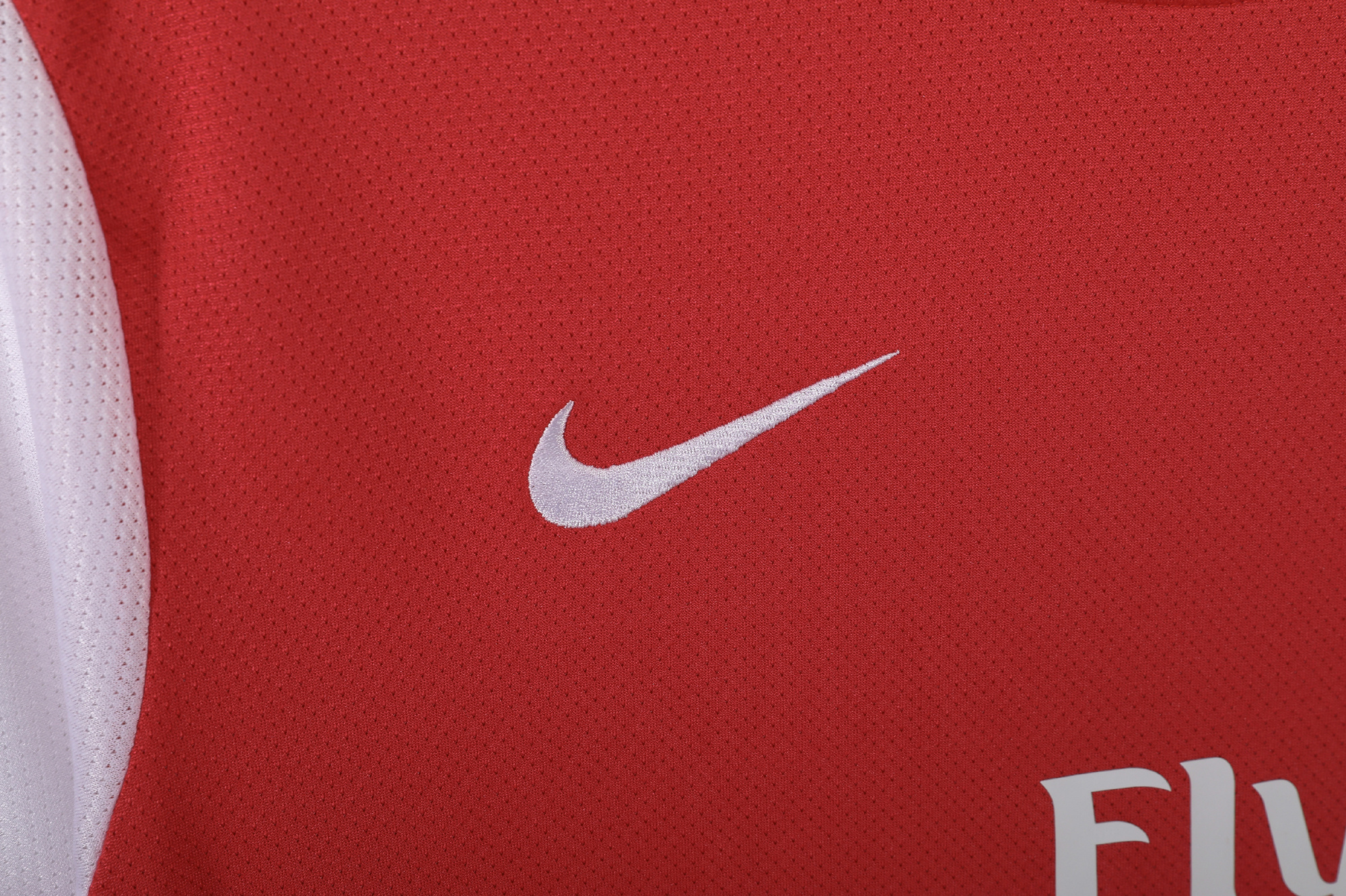 Arsenal 2011/12 Home Retro Jersey (Fan Version) - Image 3