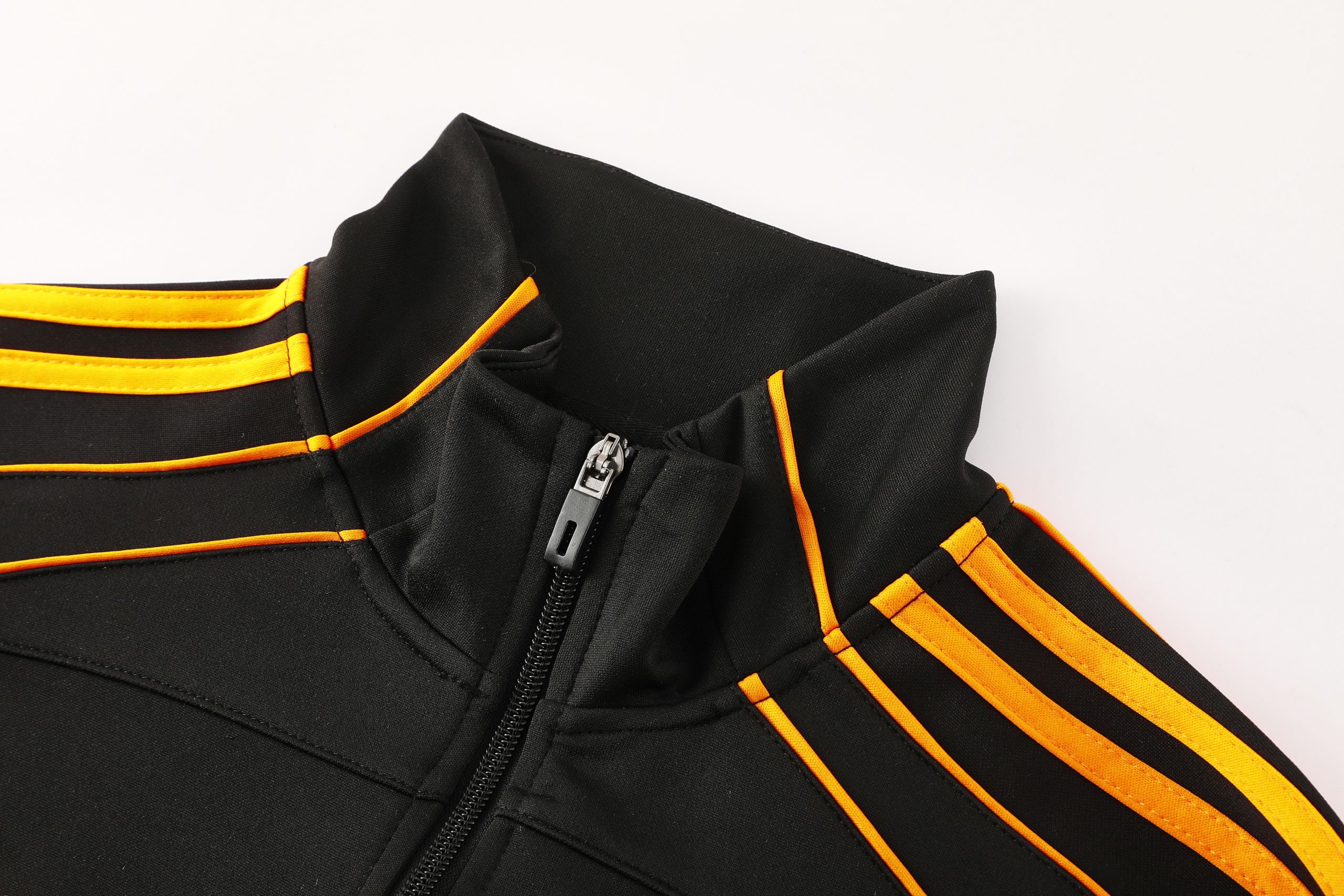 Roma 2025/26 Jacket - Image 4