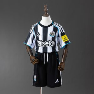 Newcastle United 2025/26 Home Kids Kit