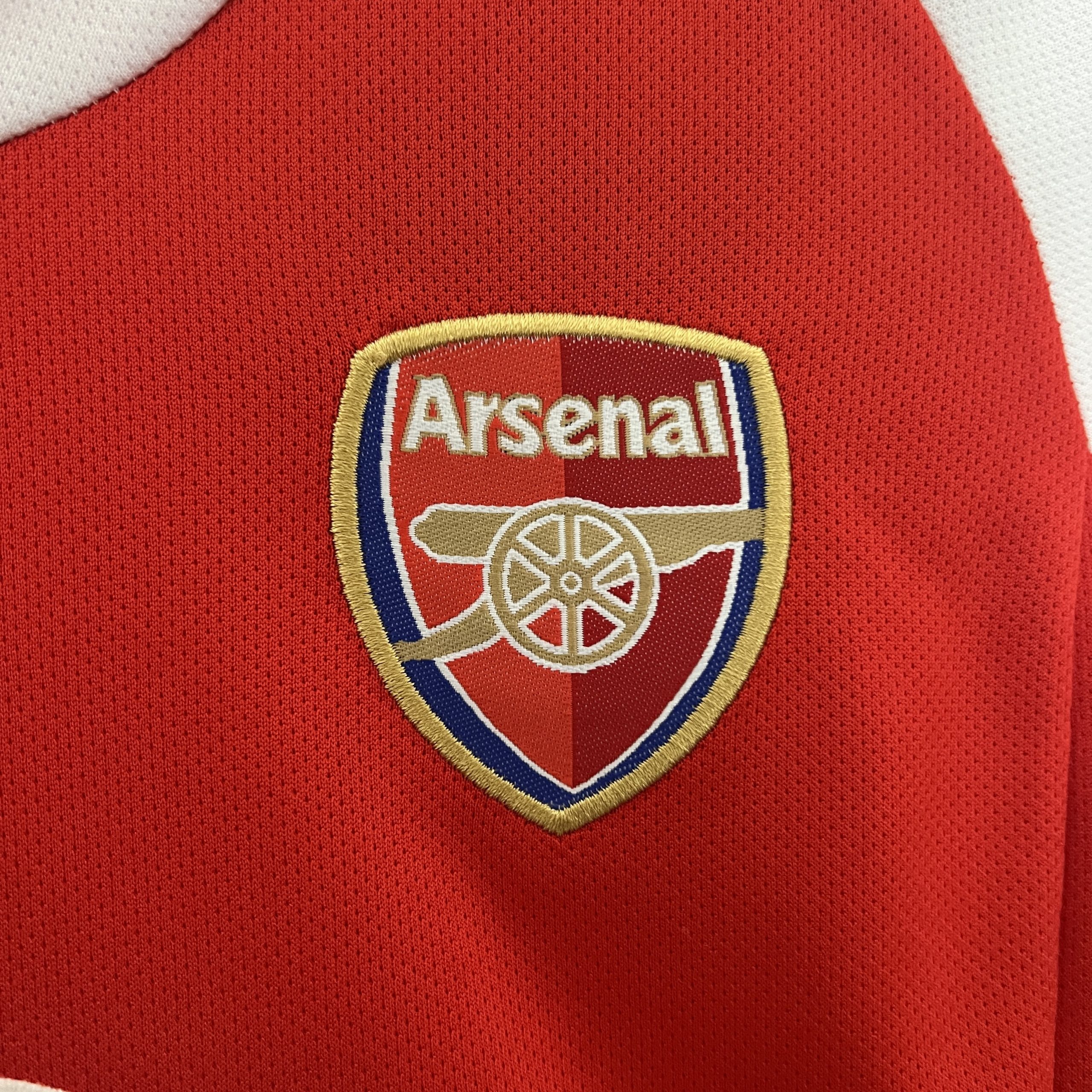 Arsenal 2002/03 Home Kids Kit - Image 3