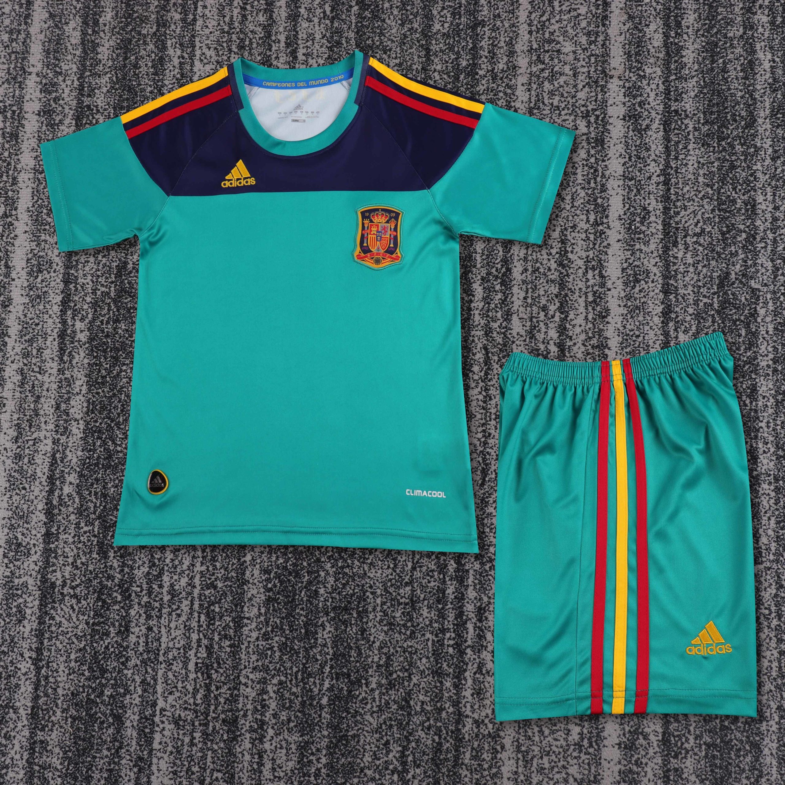 Spain 2010 World Cup Goalkeeper Retro Kids Jersey