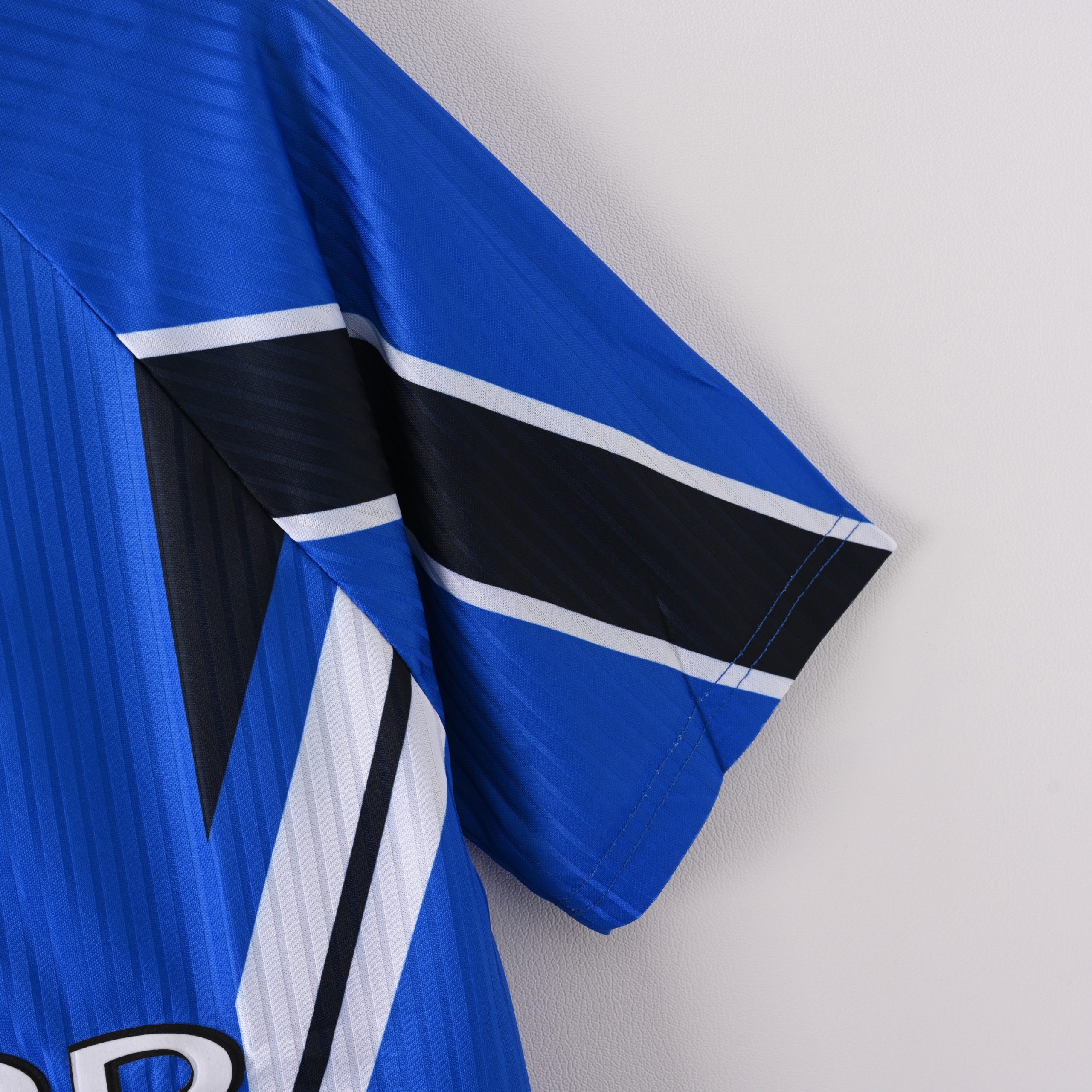 Manchester United 1996/97 Third Retro Jersey (Fan Version) - Image 4
