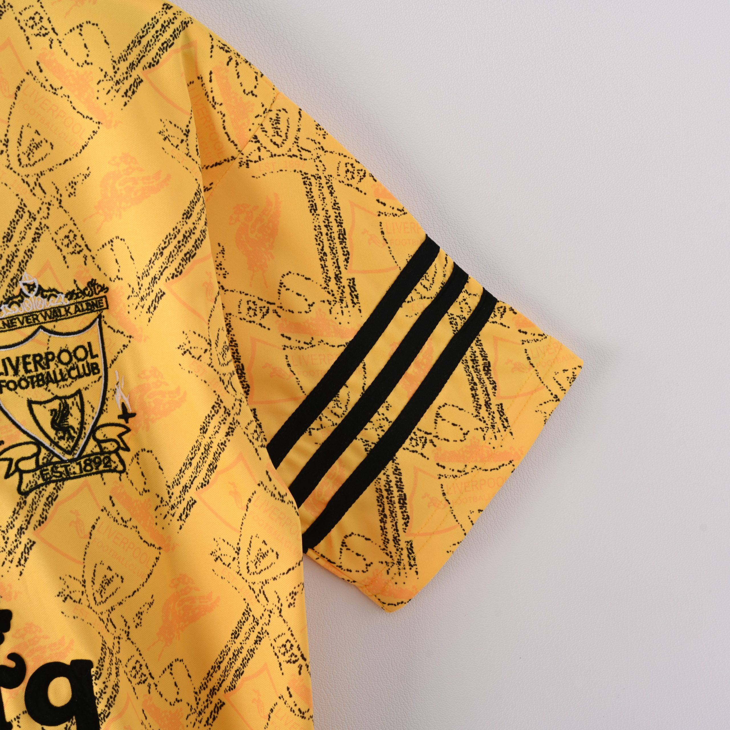 Liverpool 1995/96 Third Retro Jersey (Fan Version) - Image 5