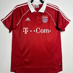Bayern Munich 2005/06 Home Retro Jersey (Fan Version)