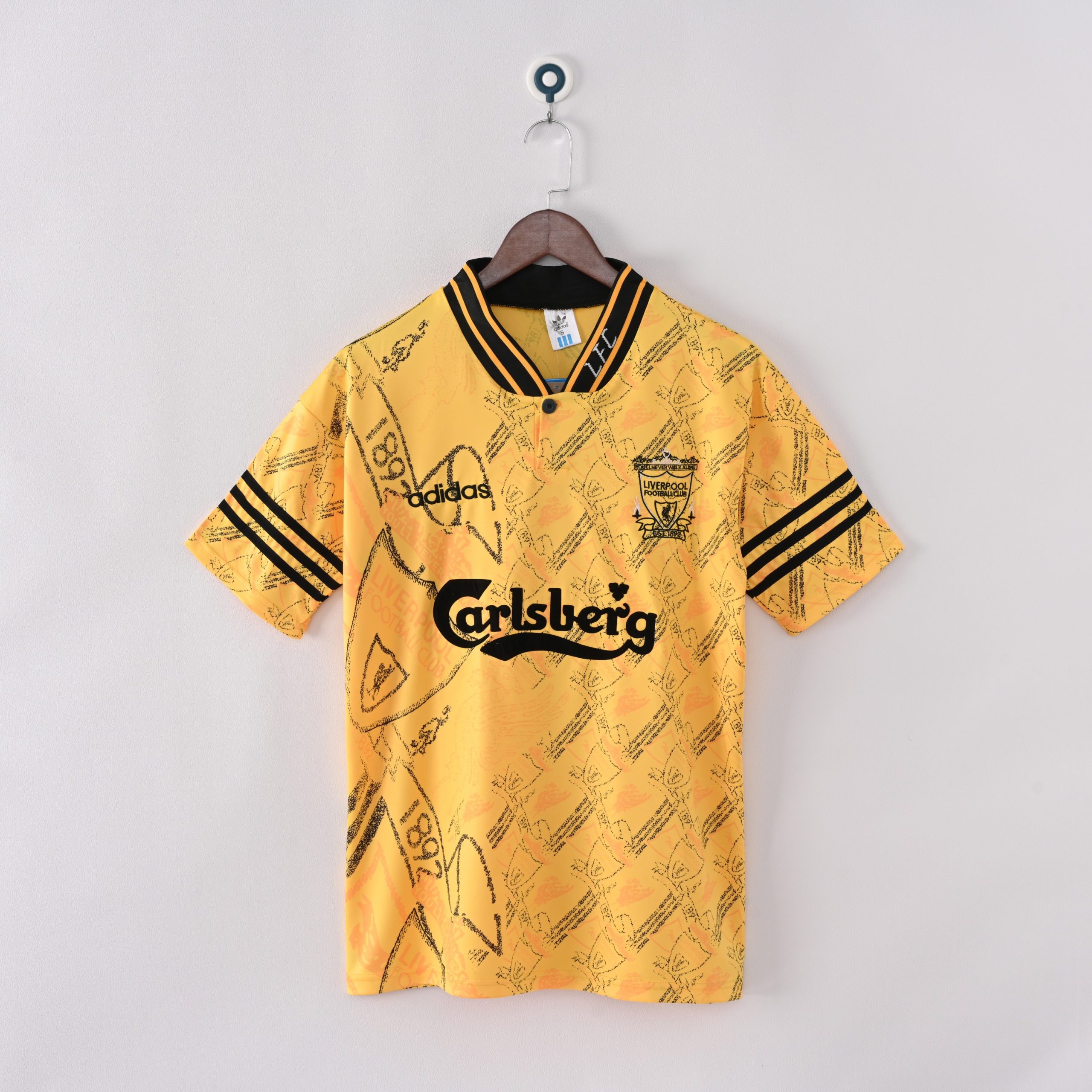 Liverpool 1995/96 Third Retro Jersey (Fan Version)