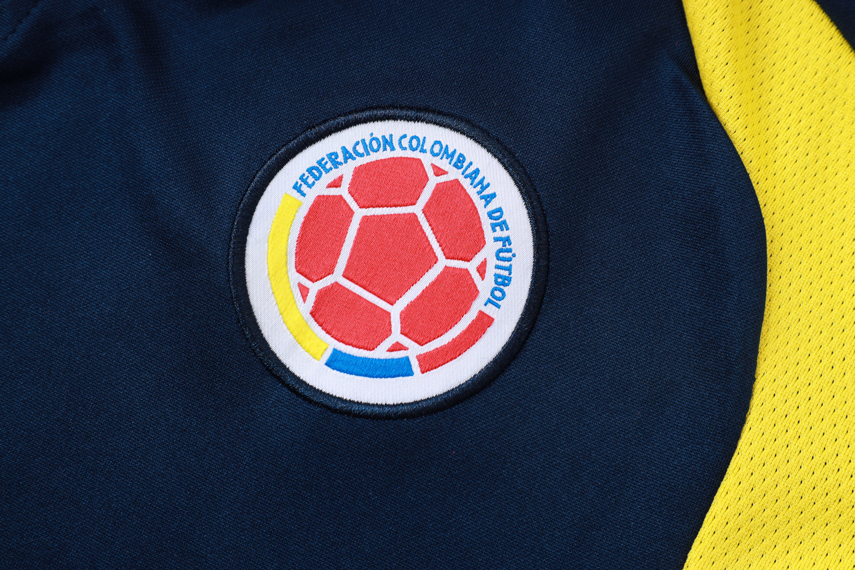 Colombia 2026 Training Set (Long Sleeve) - Image 5