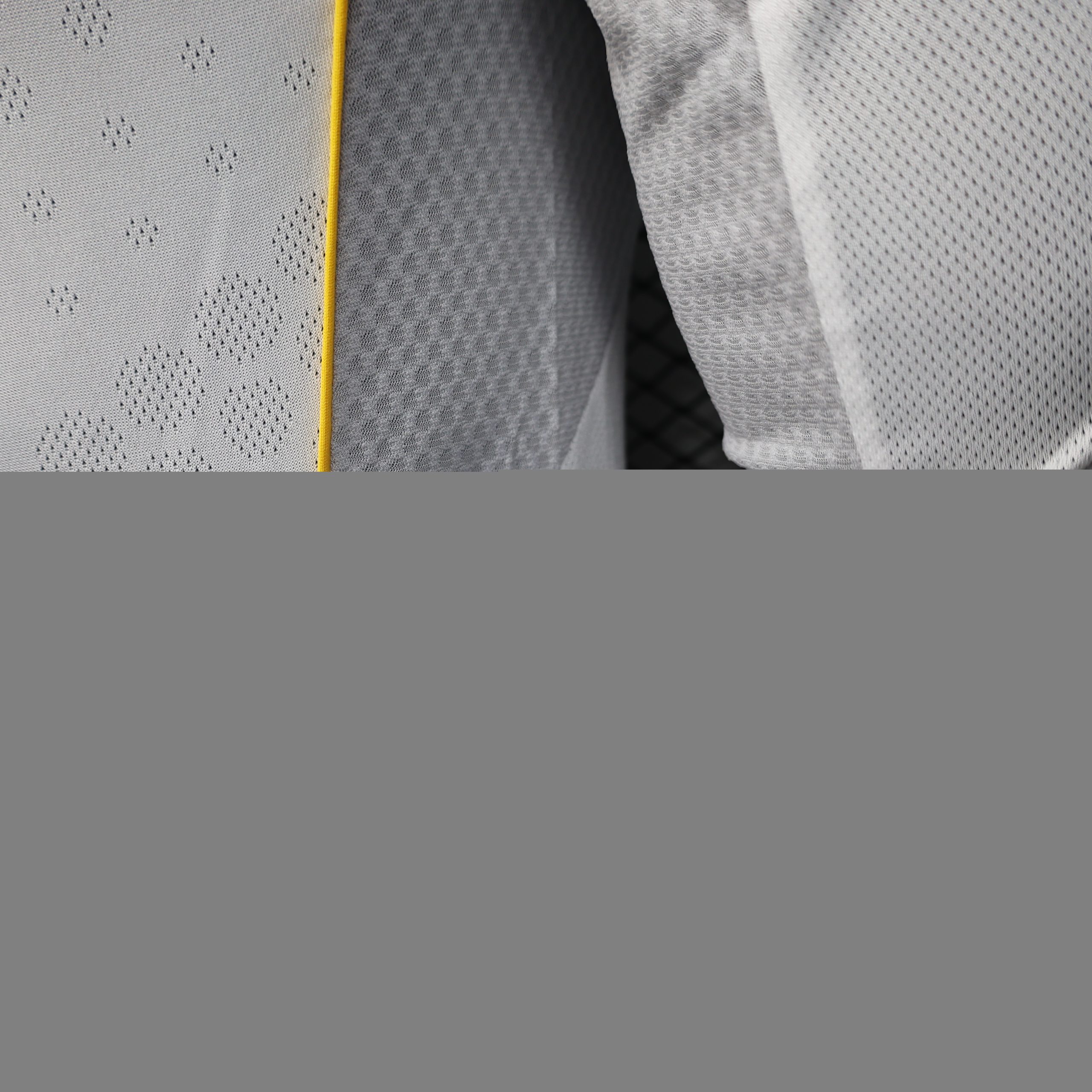 Real Madrid 2025/26 Home Jersey (Player Version, Long Sleeve) - Image 3
