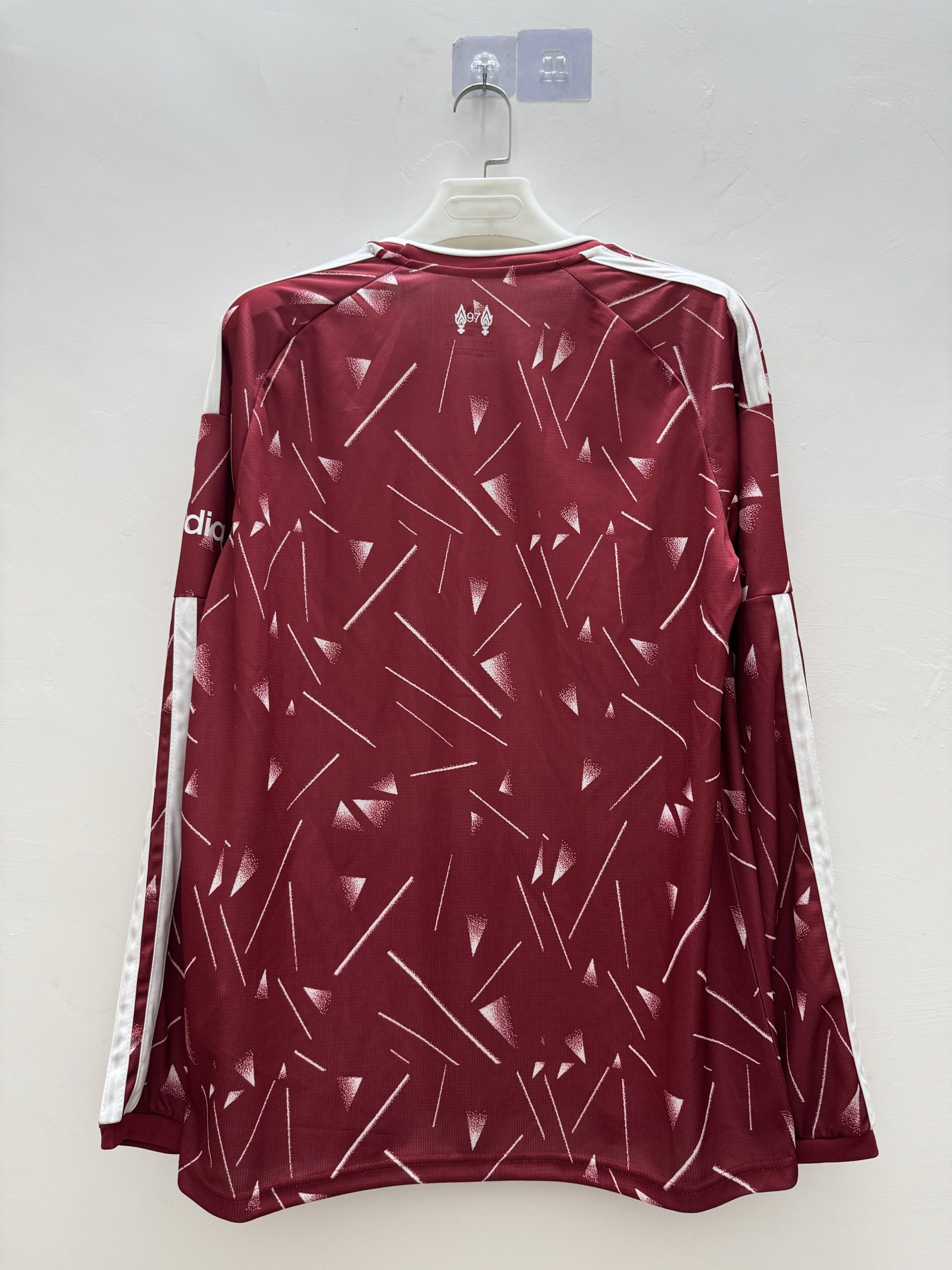 Liverpool 2026/27 Home Jersey (Fan Version, Long Sleeve) - Image 2