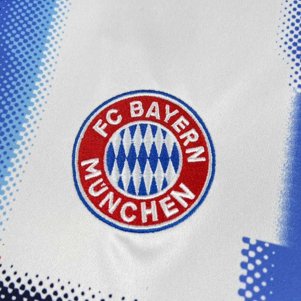 2025/26 Bayern Munich Pre-Match Jersey Fan Version - Image 5