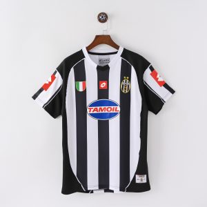 Juventus 2002/03 Home Retro Jersey