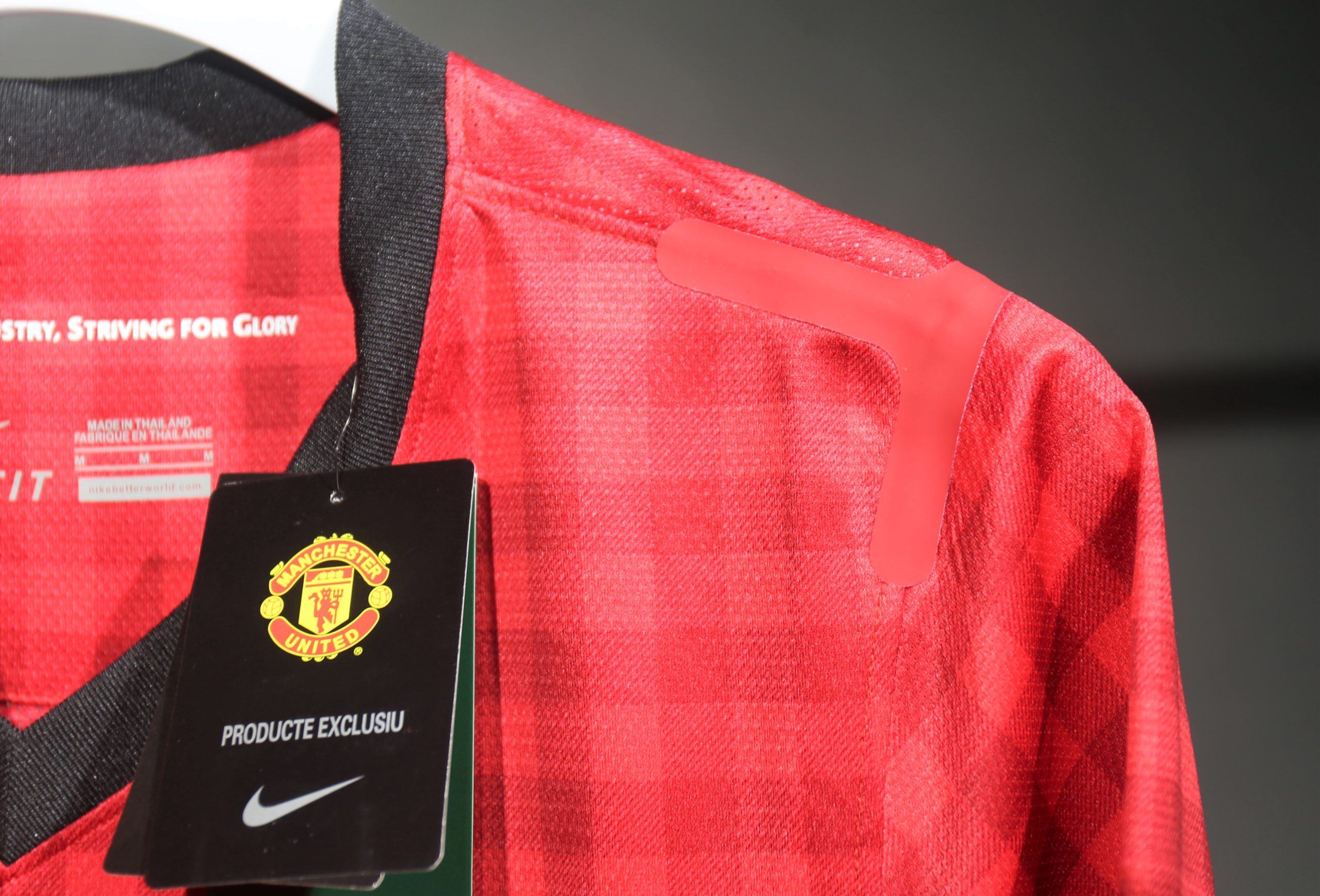 Manchester United 2012/13 Home Retro Jersey (Player Version) - Image 4