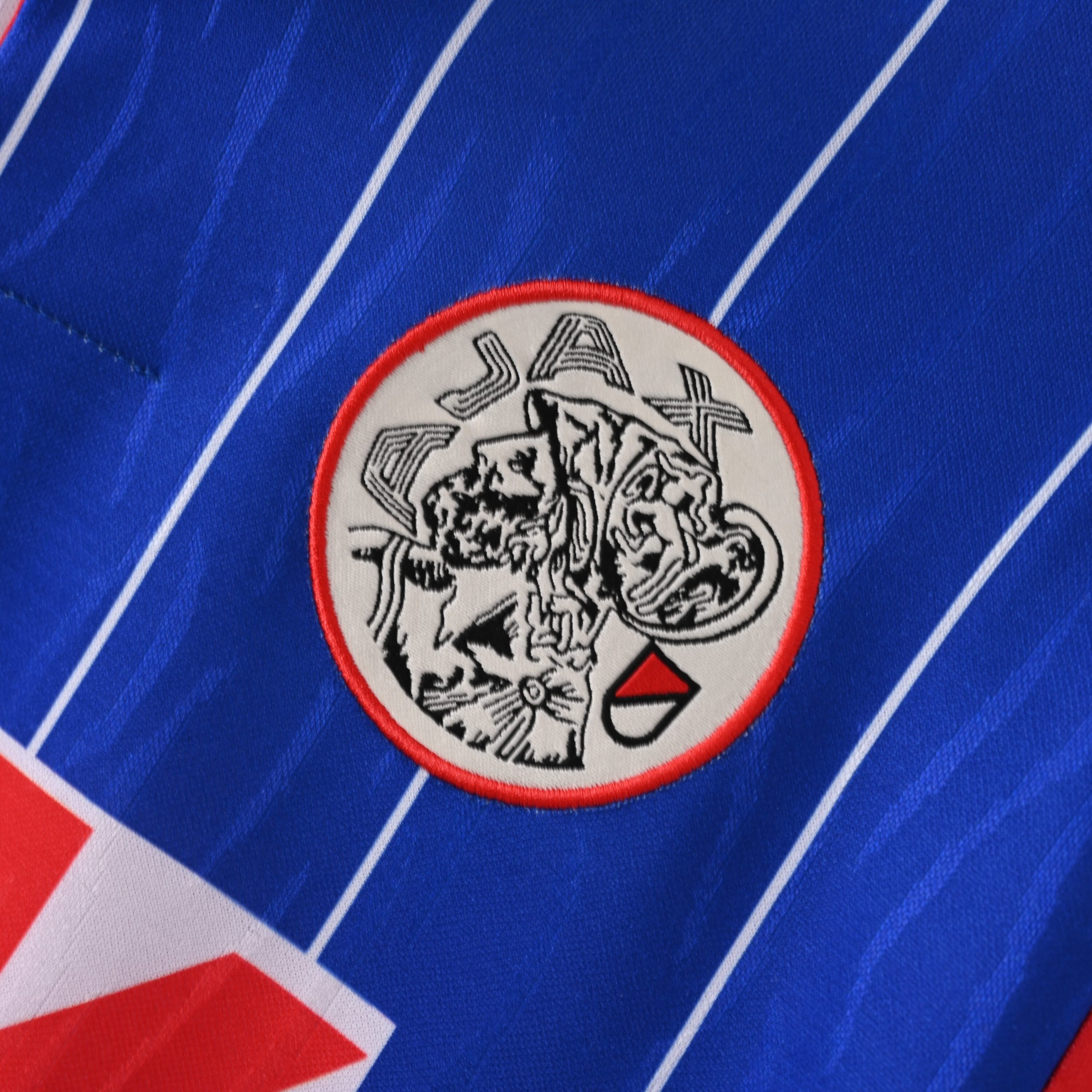 Ajax 1989/90 Away Retro Jersey (Fan Version, Long Sleeve) - Image 4