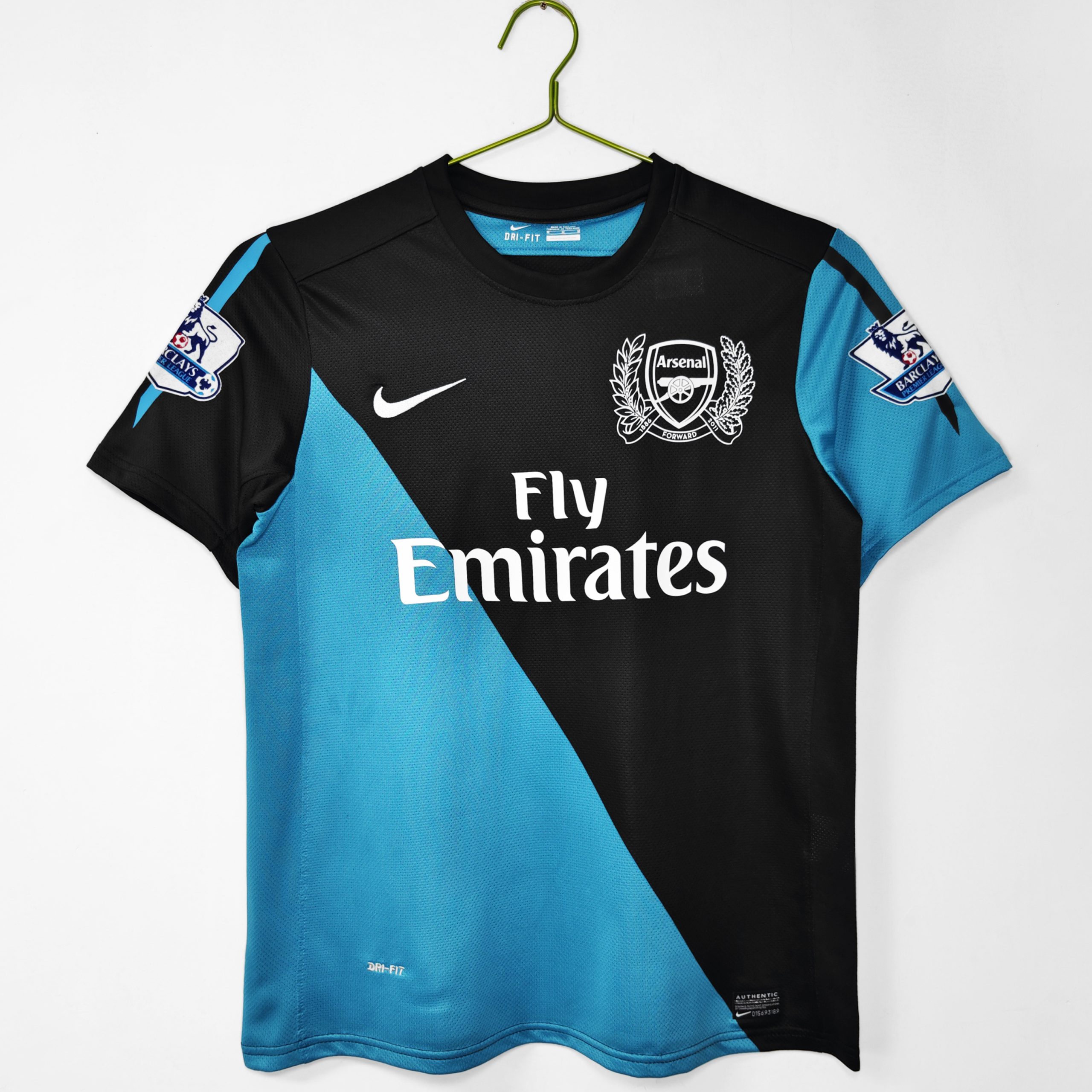 Arsenal 2011/12 Away Retro Jersey