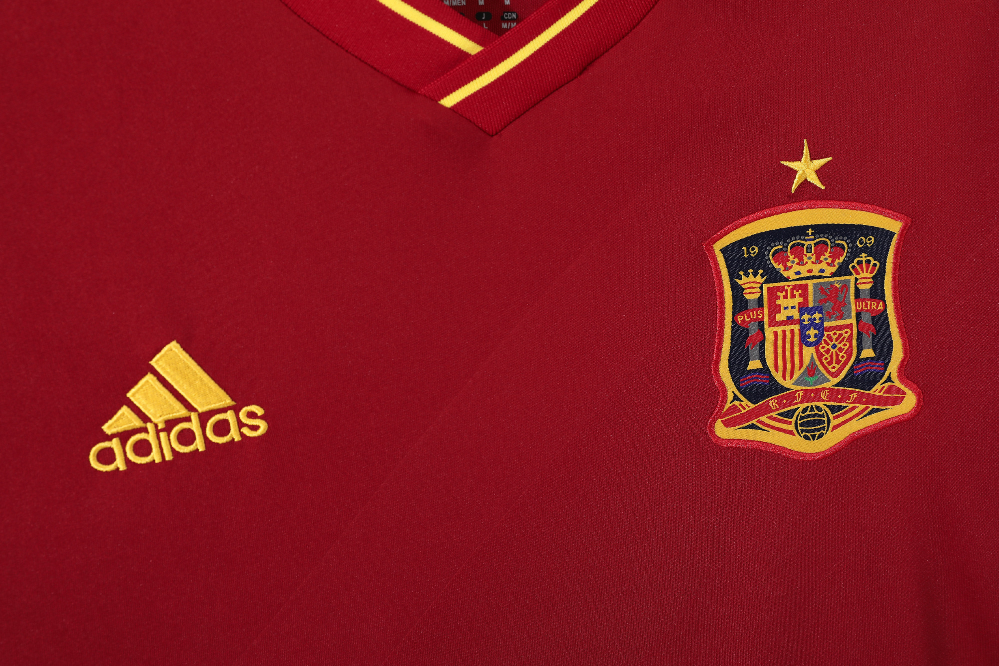 Spain 2012 Euro Home Retro Jersey (Fan Version) - Image 4