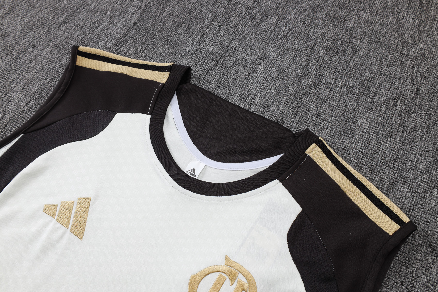 2026/27 CR Flamengo Vest Suit - Image 3