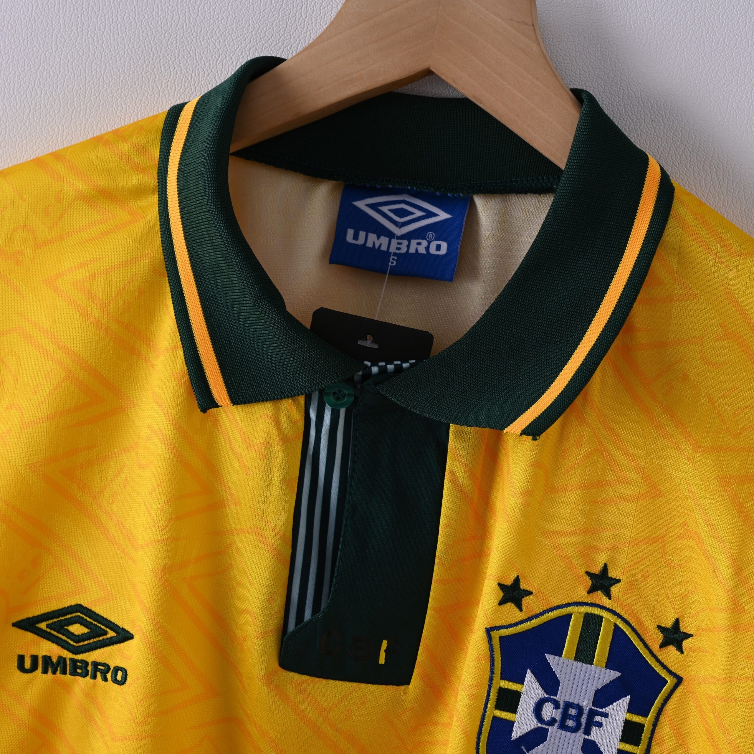 Brazil 1991/93 Home Retro Jersey - Image 5