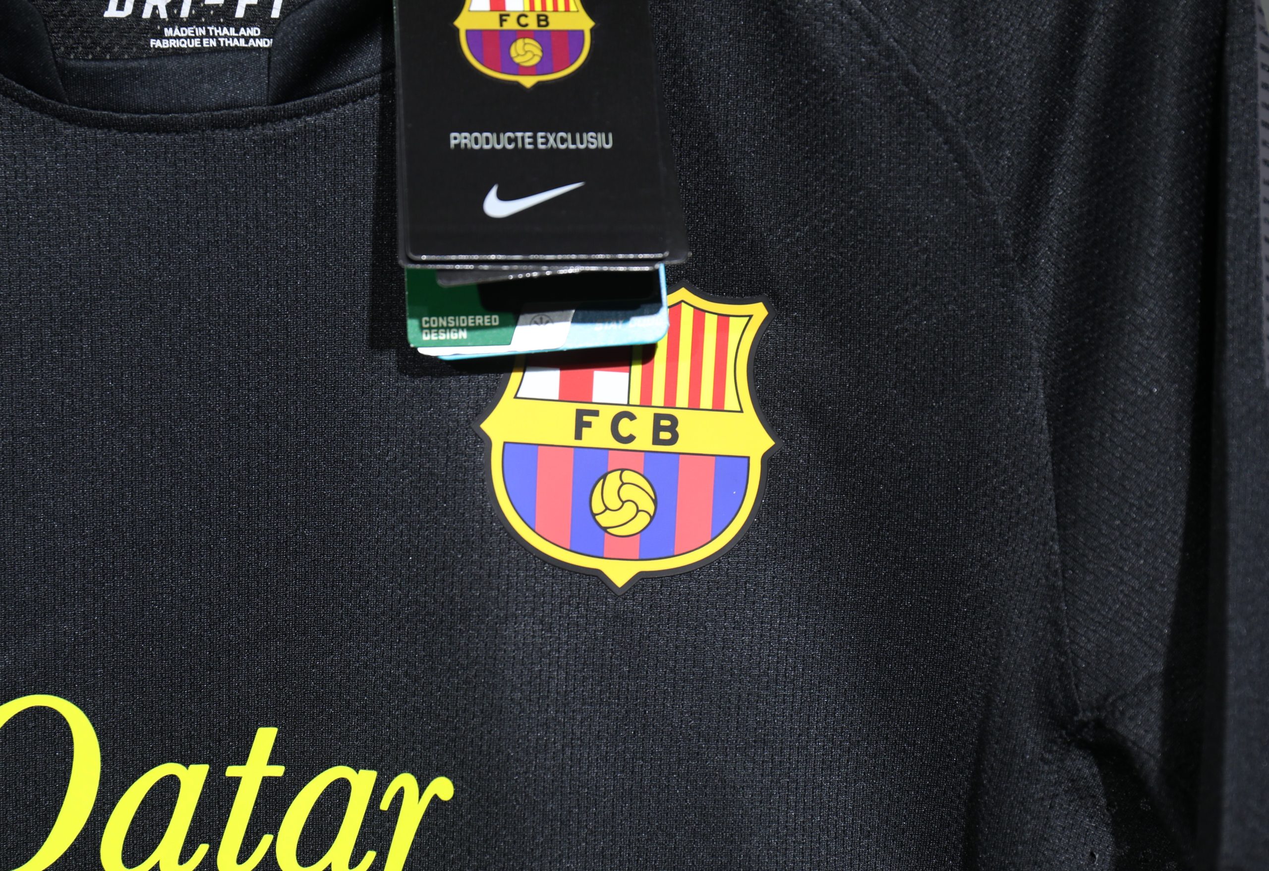 Barcelona 2011/12 Away Retro Jersey (Player Version) - Image 3