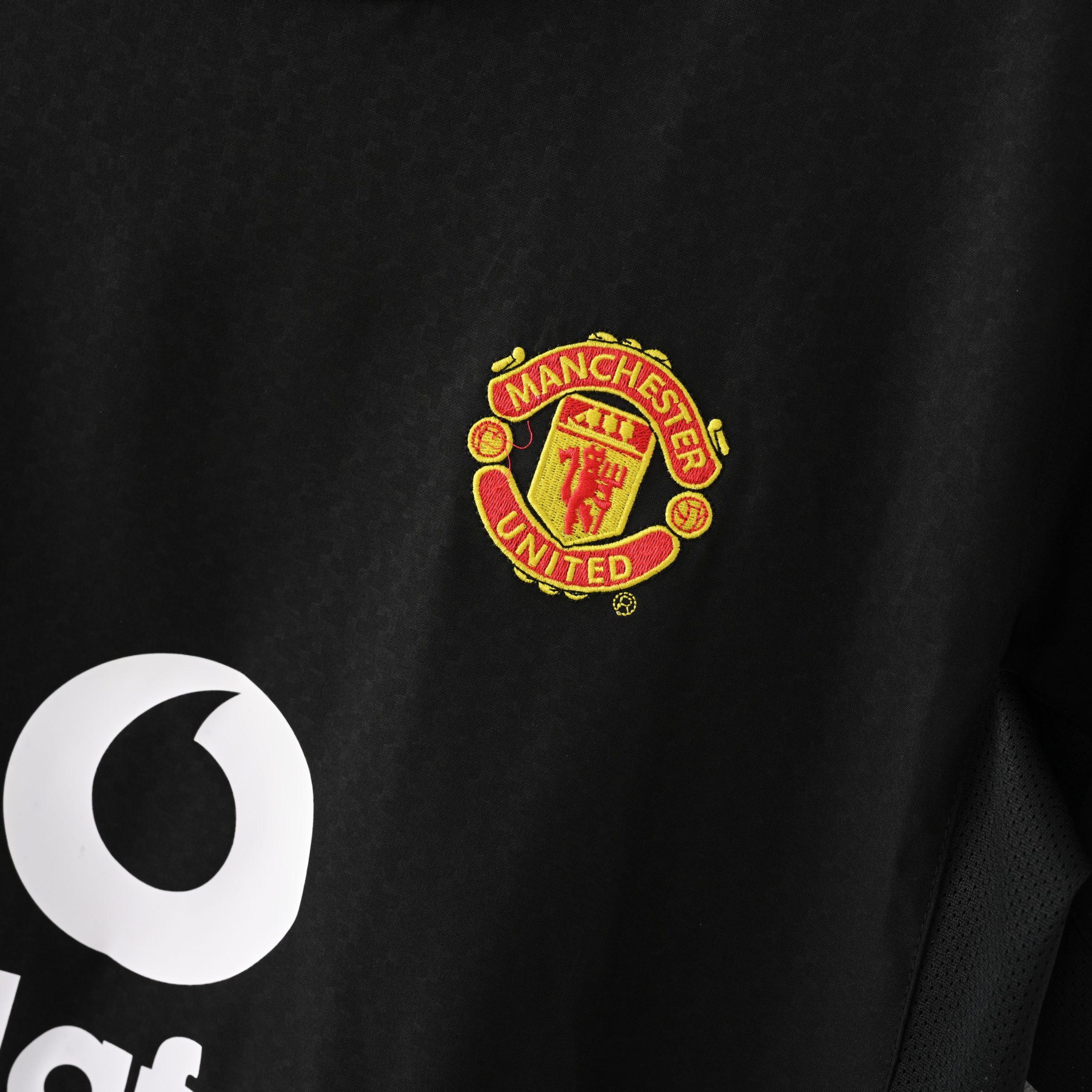 Manchester United 2003/04 Away Retro Jersey - Image 3