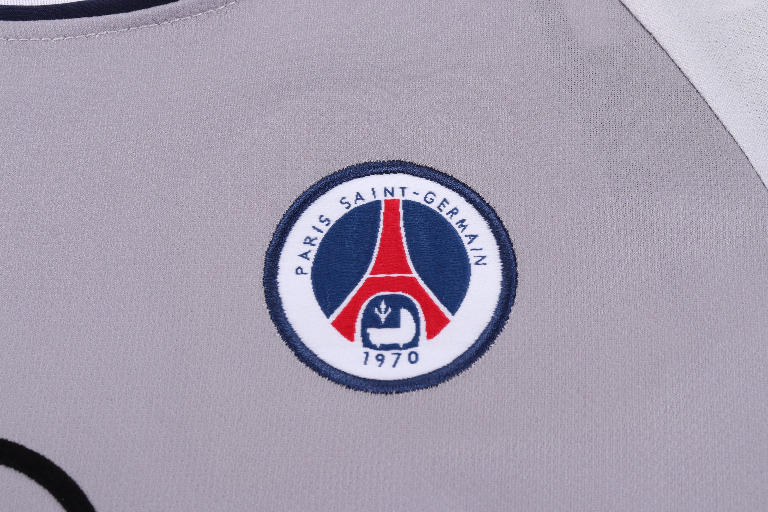 2001/02 PSG Away Retro Kids Kit Replica - Image 4