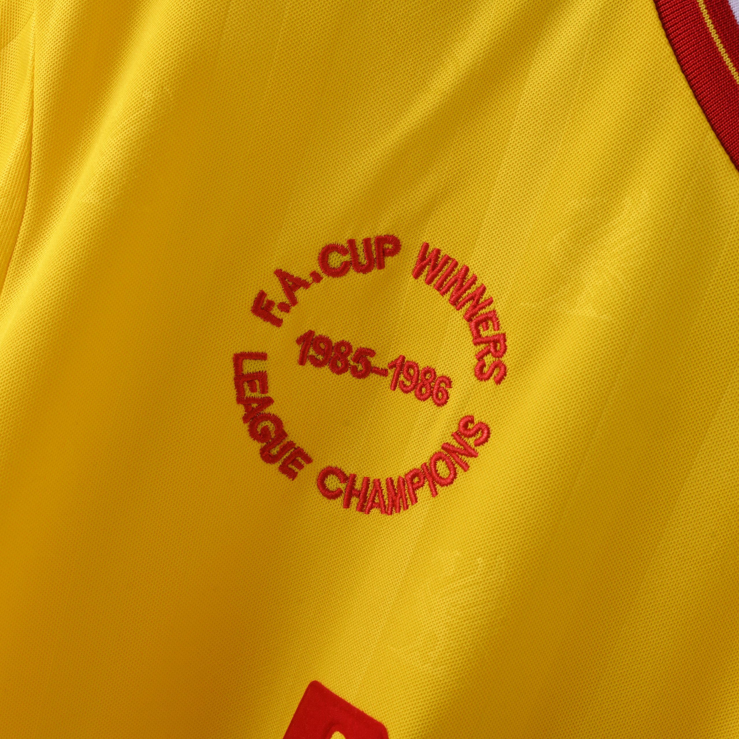 Liverpool 1985/86 Away Retro Jersey - Image 3