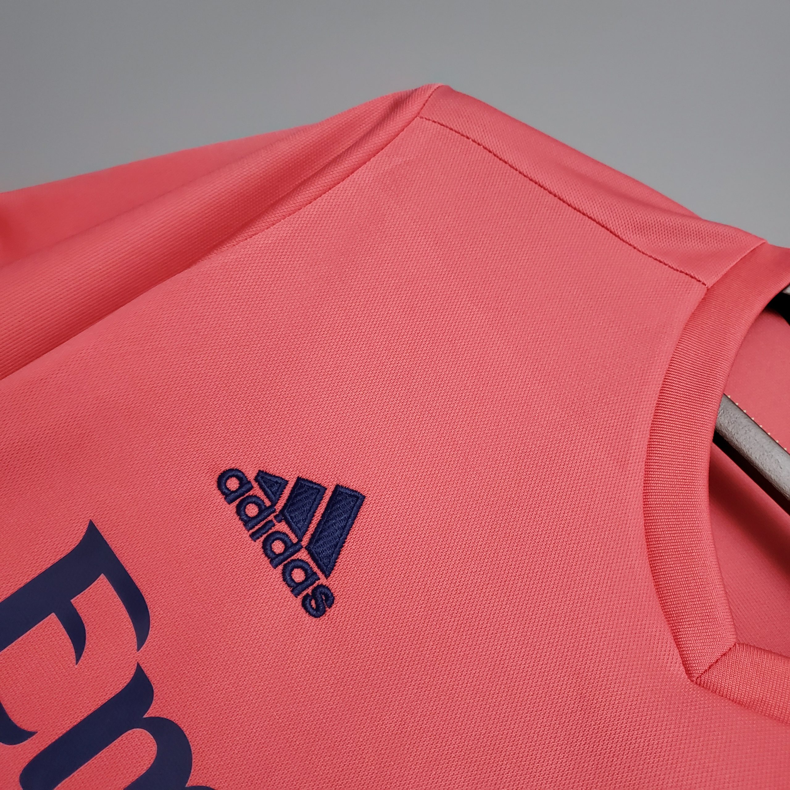 Real Madrid 2020/21 Away Retro Jersey (Fan Version) - Image 2
