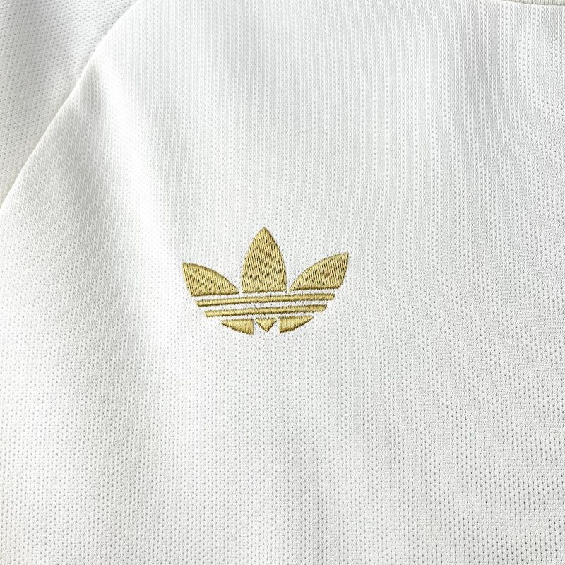 2025/26 Olympique Lyonnais Anniversary Jersey - Image 3