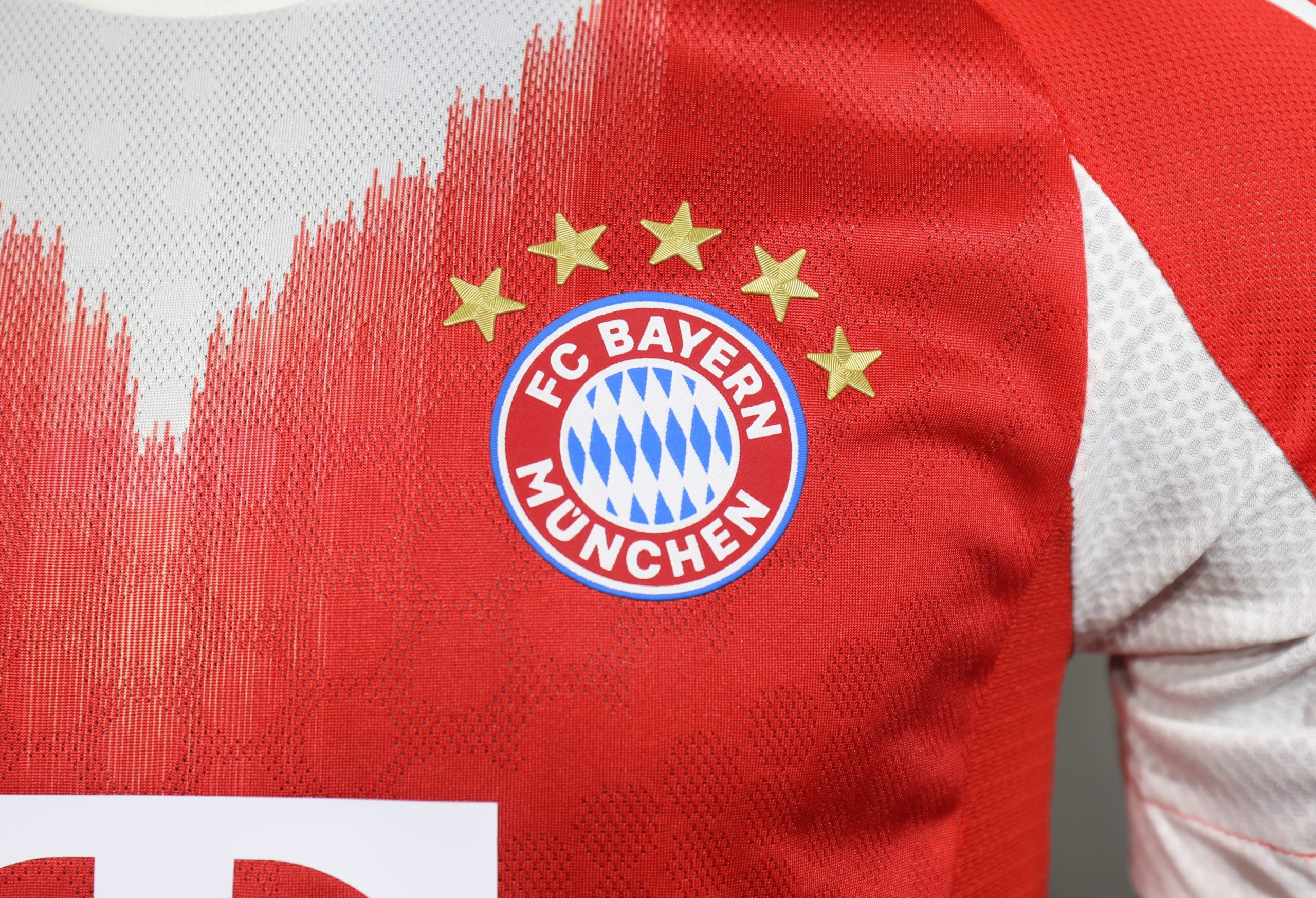 Bayern Munich 2025/26 Champions League Home Jersey (Player Version) - Image 4