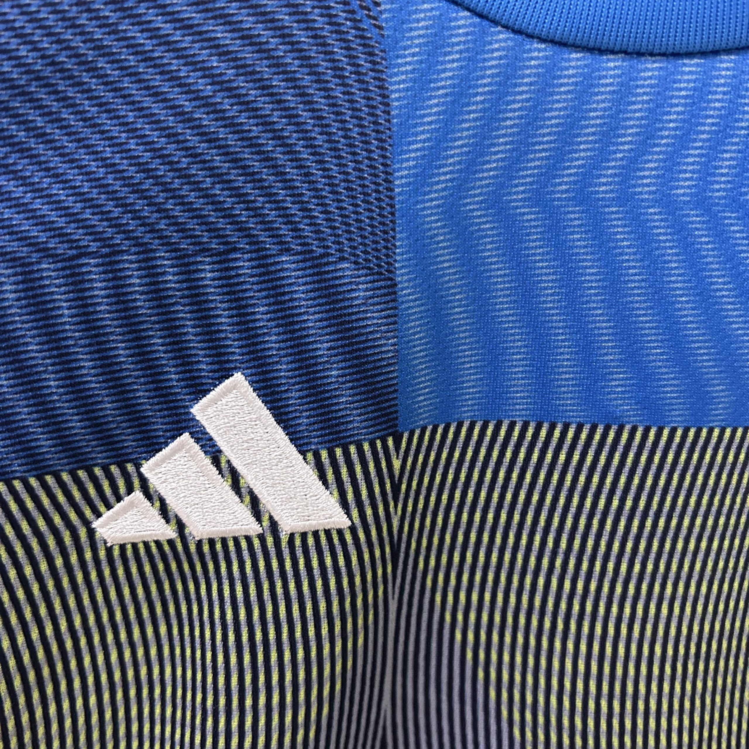 2025/26 Real Madrid Training Uniform Kids Jersey Fan Version - Image 2