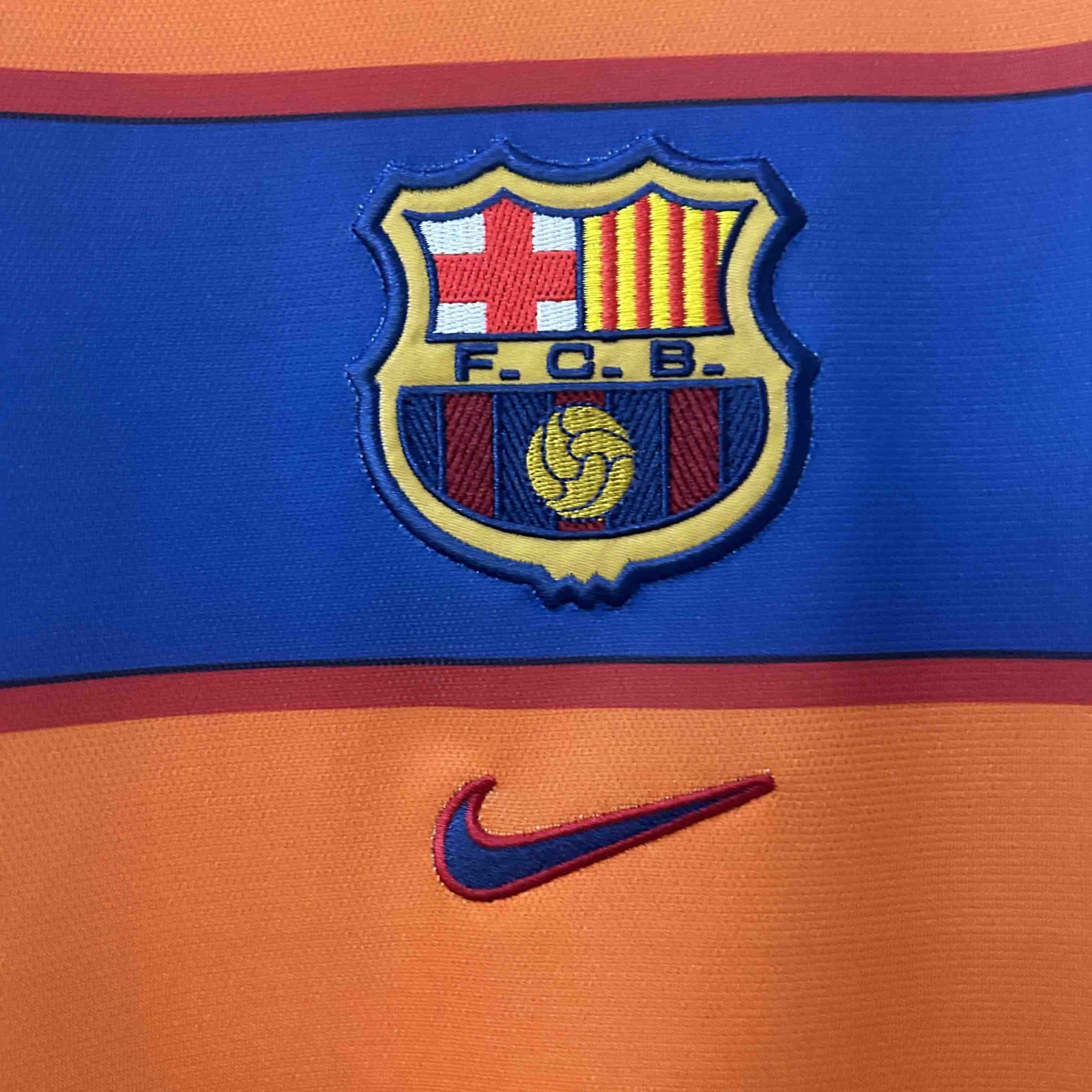 Barcelona 1998/99 Third Retro Jersey (Fan Version) - Image 4