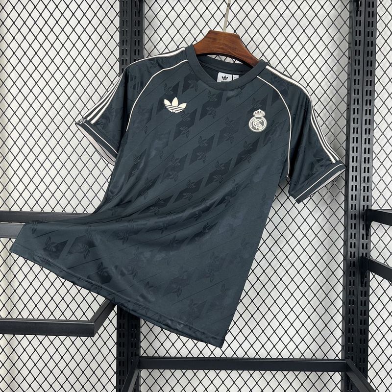 Real Madrid 2024/25 Special Edition Retro Jersey (Fan Version)