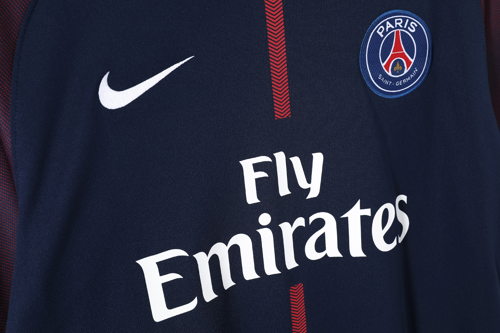 2017/18 PSG Home Retro Jersey Replica - Image 3