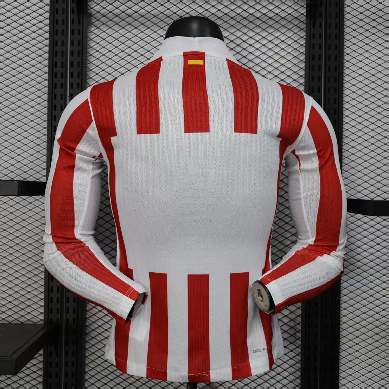 Atletico Madrid 2025/26 Home Jersey (Player Version, Long Sleeve) - Image 2