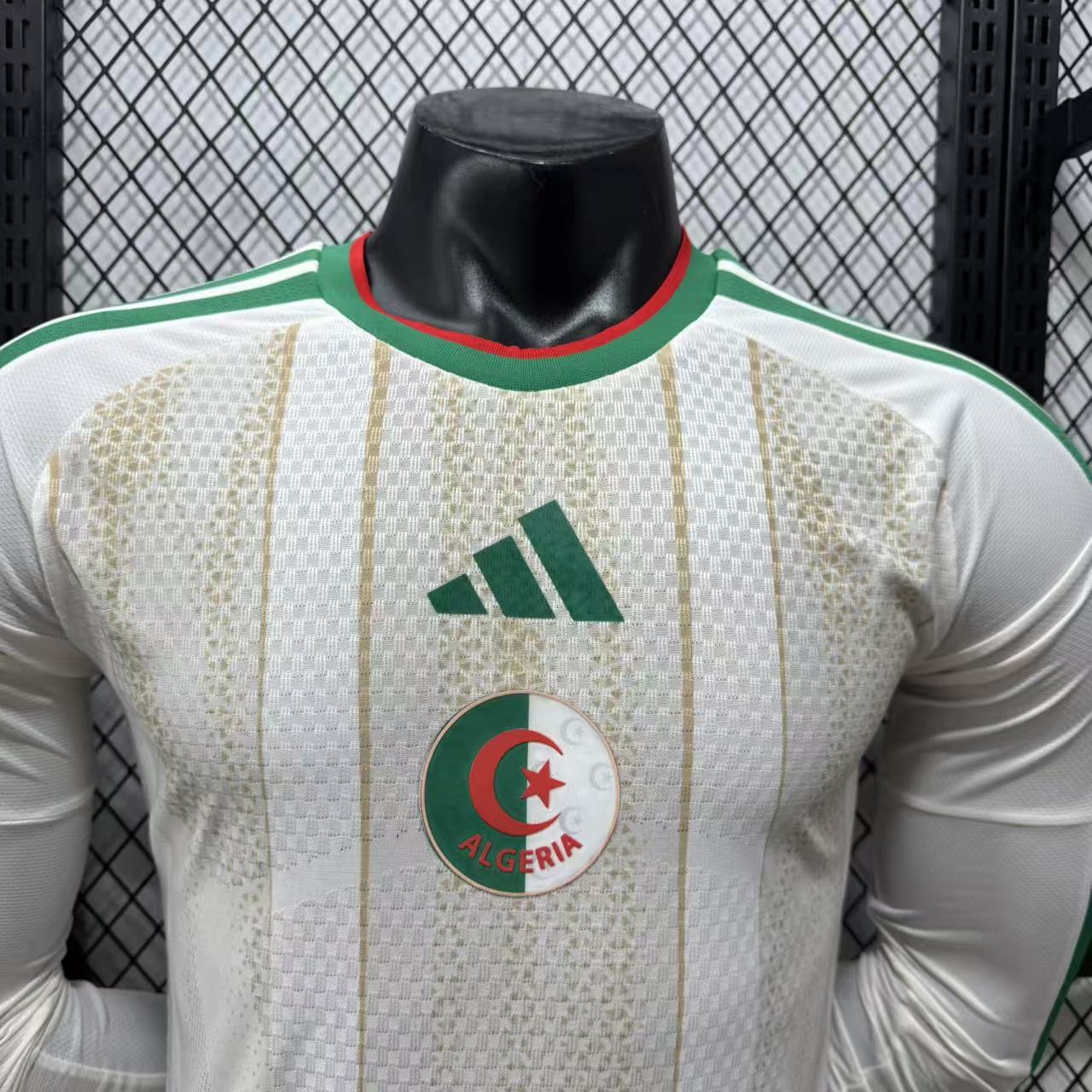 Algeria 2026 World Cup Home Jersey (Player Version, Long Sleeve) - Image 3